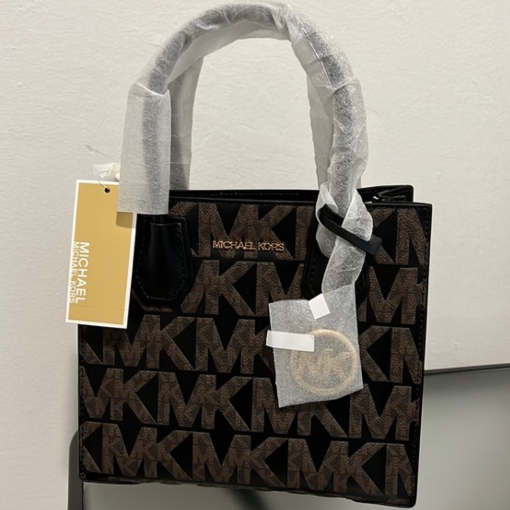 Mercer Medium Logo and Leather Accordion Crossbody Bag